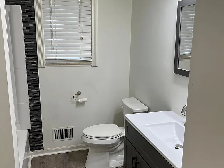 3080 Eastern Ave — Photo 5