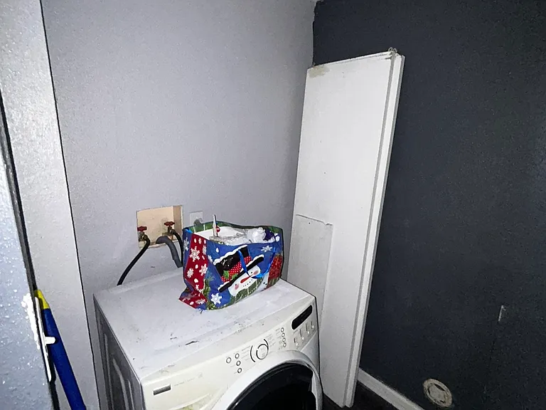 13 Drexel Dr — Photo 17