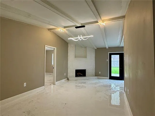 5128 Eden Roc Dr — Photo 3