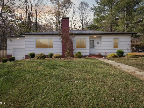 231 Taylor Ave, Elizabethton, TN 37643