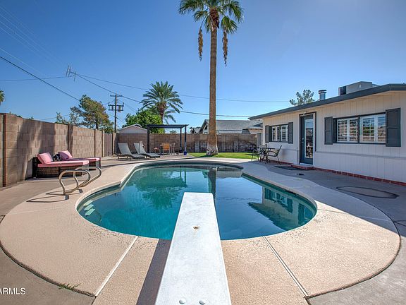 2nd image of 8408 E LEWIS Avenue