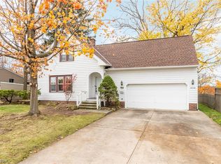 4534 Grayton Rd, Cleveland, OH 44135