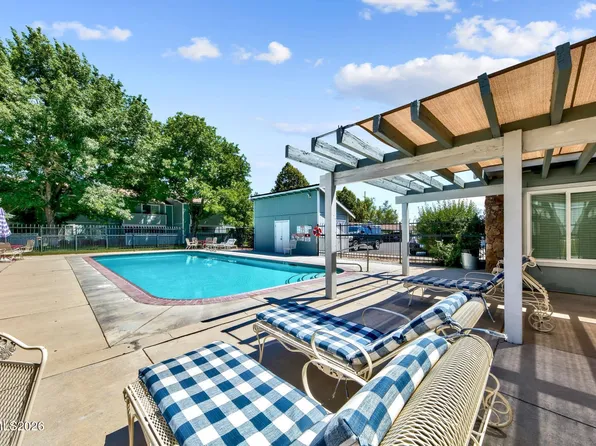 400 S Saliman Rd APT 14, Carson City, NV 89701