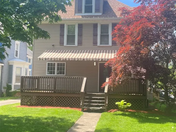 902 Poplar St, Erie, PA 16502