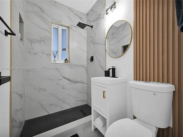 6540 SW 4th St — Photo 3