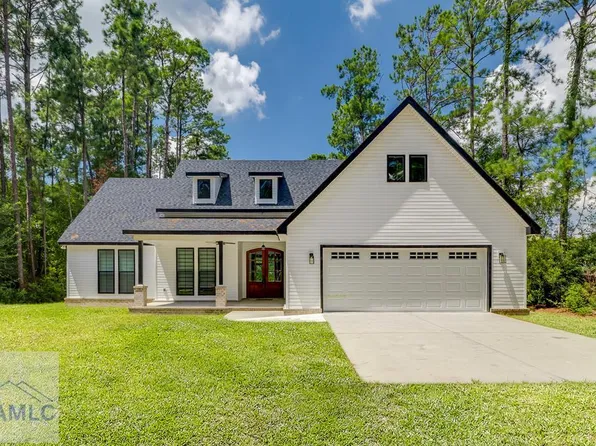 100 Palm Island Dr, Midway, GA 31320