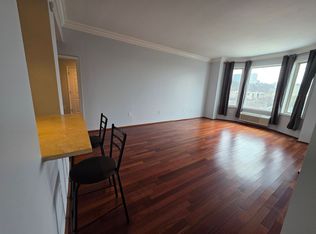 1306 City Pl, Edgewater, NJ 07020