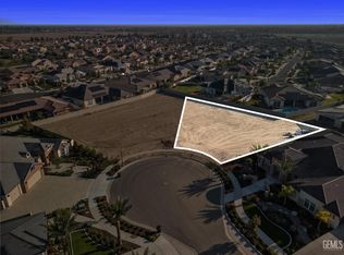 13907 Ladbrook Way, Bakersfield, CA