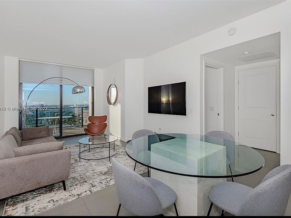 1st image of 1600 NE 1st Ave APT 1712