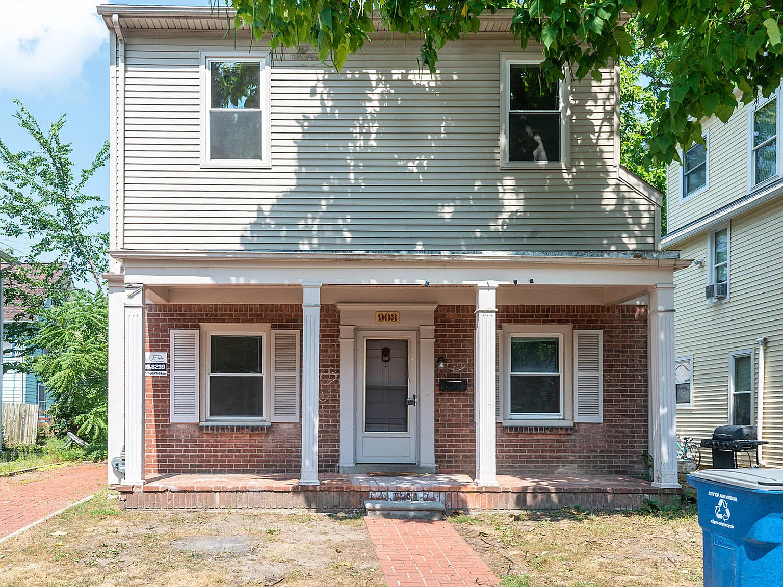 903 Sylvan - 1 — Photo 1