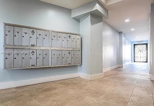 8101 Crespi Blvd #304 — Photo 20