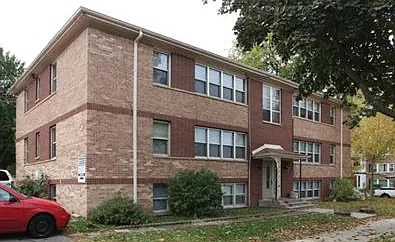 2419 Plymouth Ave N #1 — Photo 7