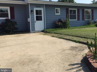 6700 Cimarron St, Springfield, VA 22150