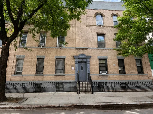 695 Meeker Avenue image 1 of 15