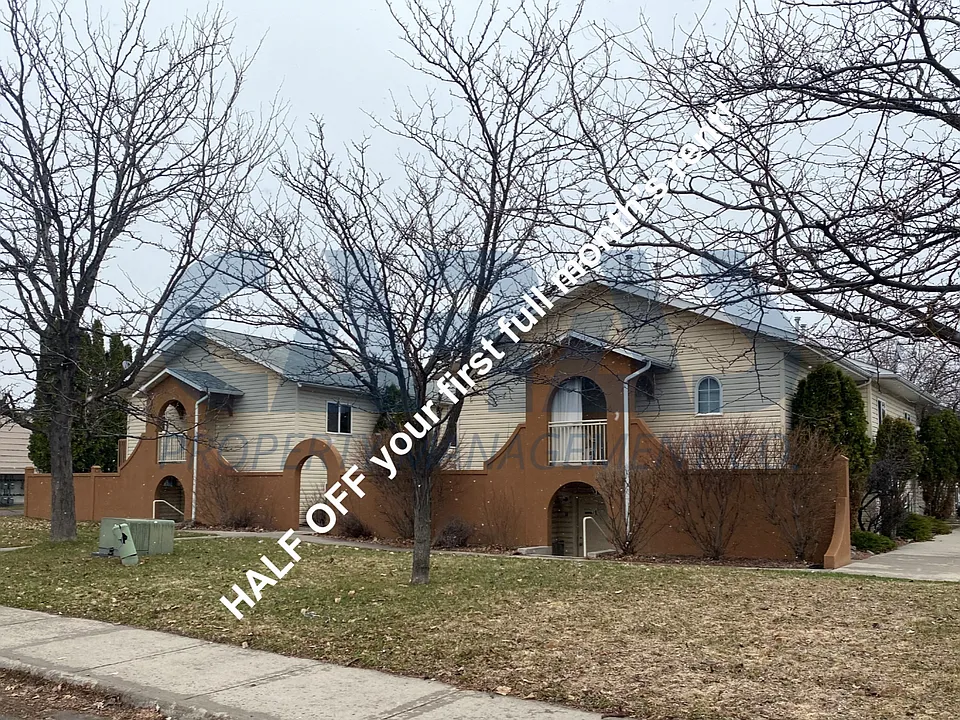 3110 Washburn St #3B