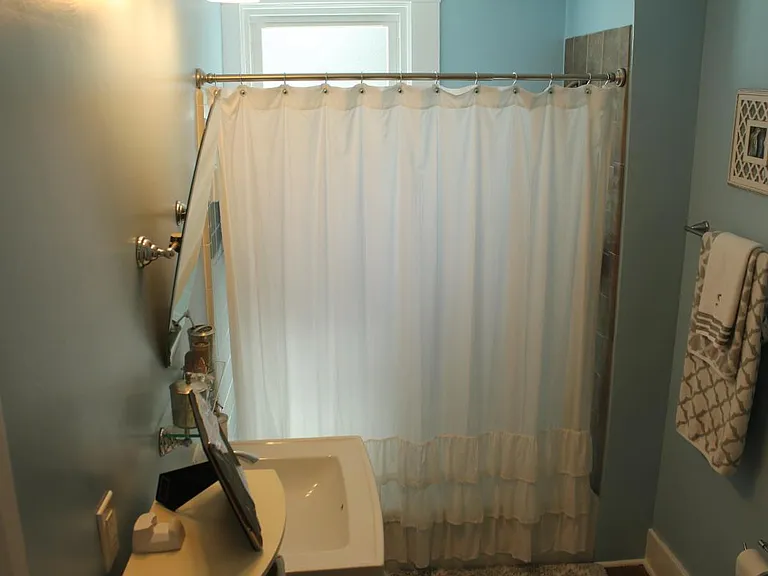 Attached Master Bath