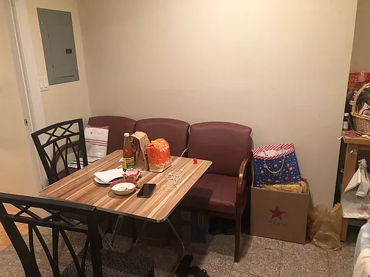 Rented by Q52 LLC | media 13