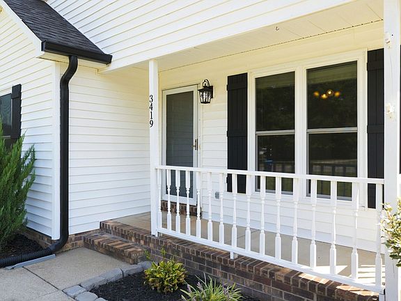 4th image of 3419 Howard Rd