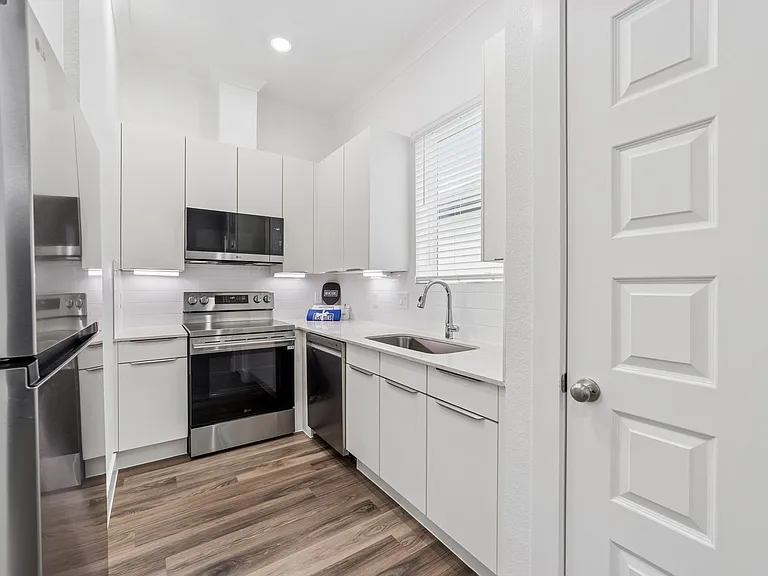 Kitchen | Apartments Denton | The Mansions of Denton Kitchen | Apartments Denton | The Mansions of Denton