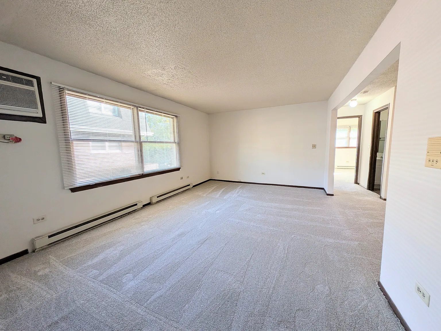 504 Kungs Way — Photo 2