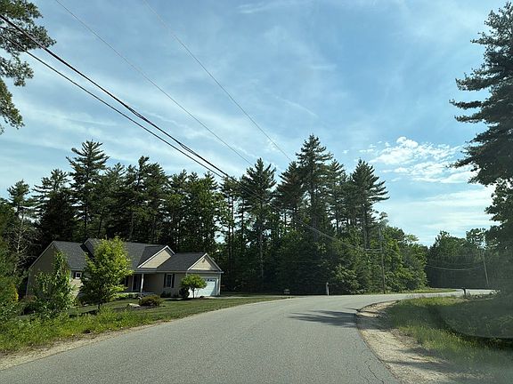 4th image of 5 Ames Rd