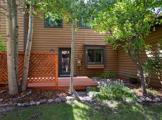 828 Powderhorn Ln APT B, Jackson, WY 83001