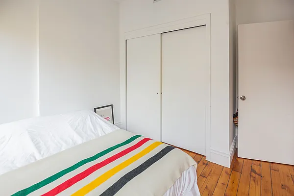 Rented by BLS Realty | media 18