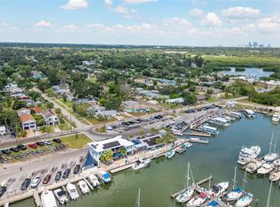 2800 Tifton St S, Gulfport, FL 33711