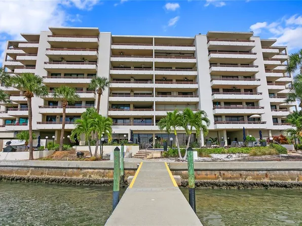 5700 Mariner St APT 505, Tampa, FL 33609