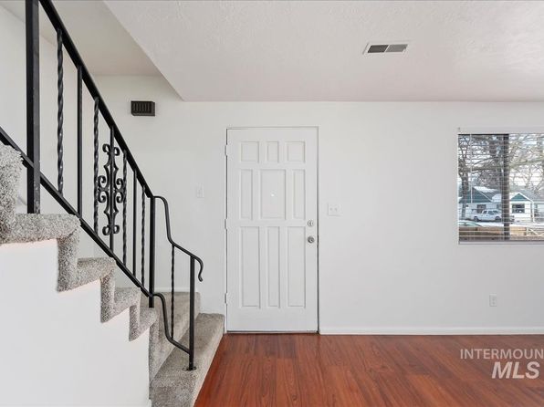 boise-idaho-79643640 picture