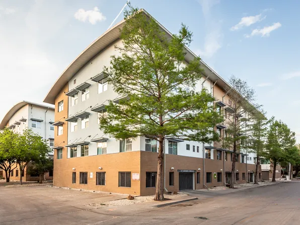 3015 Bryan St, Dallas, TX