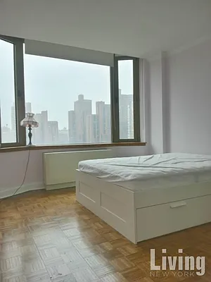 Rented by Living New York | media 19