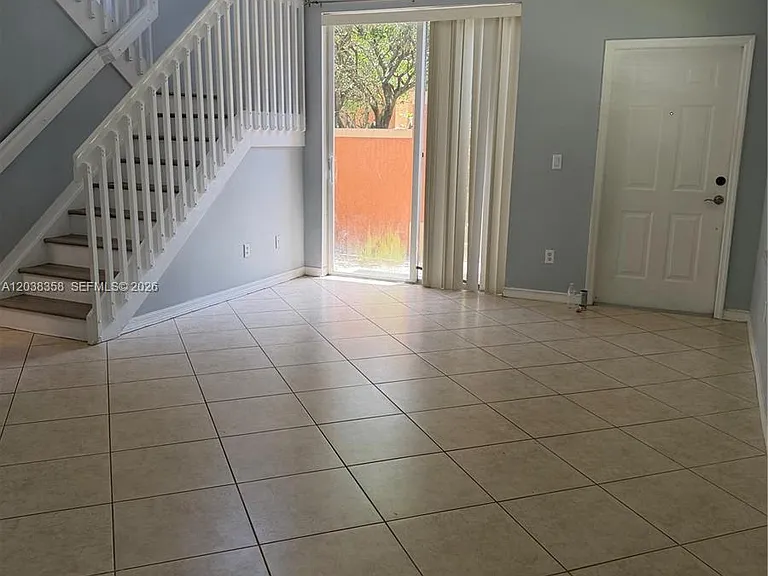 2321 Mariner Ct #2810 — Photo 3