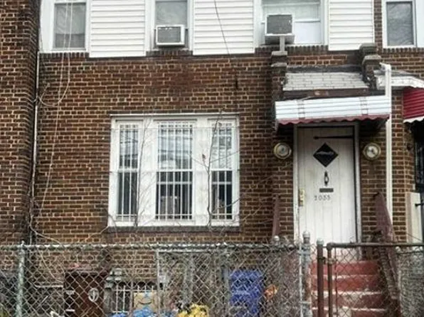 2055 Turnbull Ave, Bronx, NY 10473