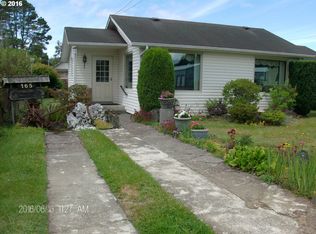 165 N 7th St, Lakeside, OR 97449