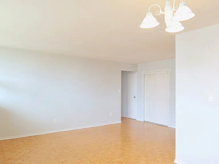 55 Cosburn Ave #2 — Photo 4
