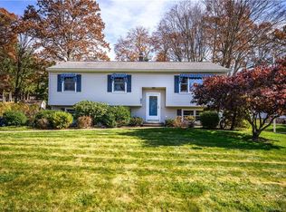 31 Wilkes Rd, Danbury, CT 06811