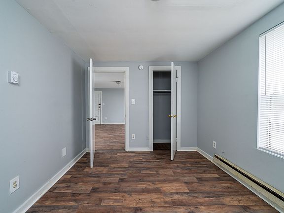 5th image of 1931 Clement Ave APT C