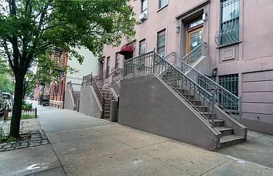 Rented by Julianna Realty Corp