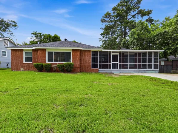931 Eastwood Dr, Columbus, GA 31907