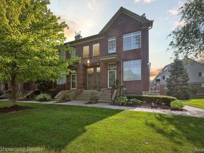 1446 Crimson Way, Walled Lake, MI, 48390