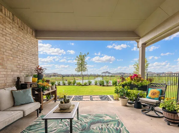 218 Curly Cucumber Cir, Richmond, TX 77406