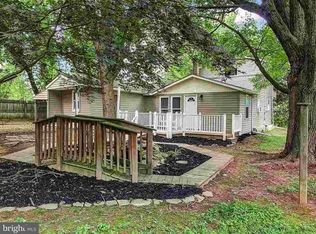 15 Highview Dr, Airville, PA 17302