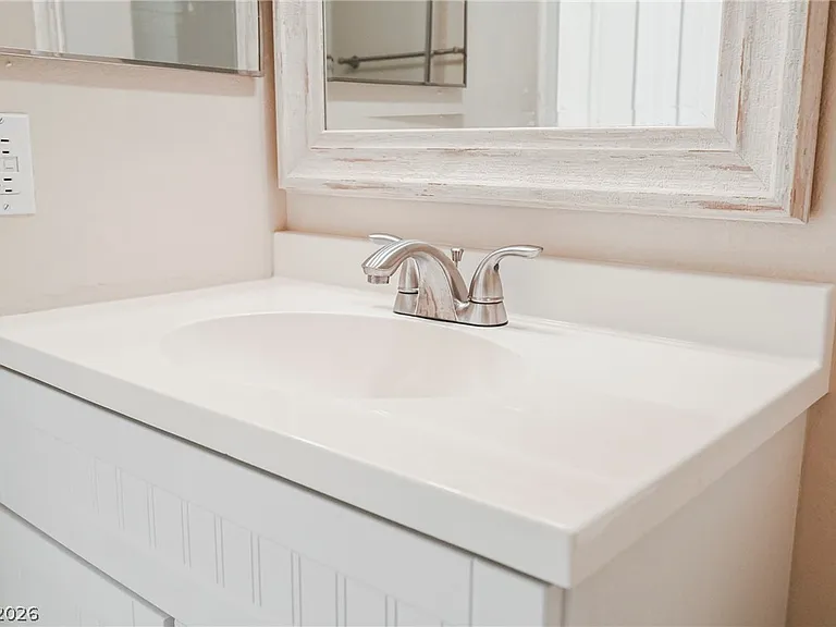 2343 Brockton Way — Photo 34