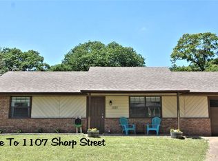 1107 Sharp St, Perkins, OK 74059