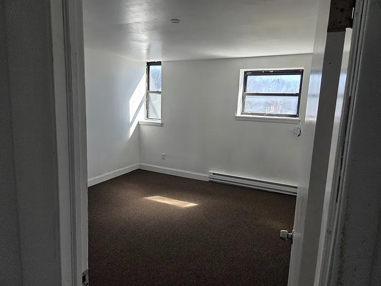70-72 Prospect St #2 — Photo 6