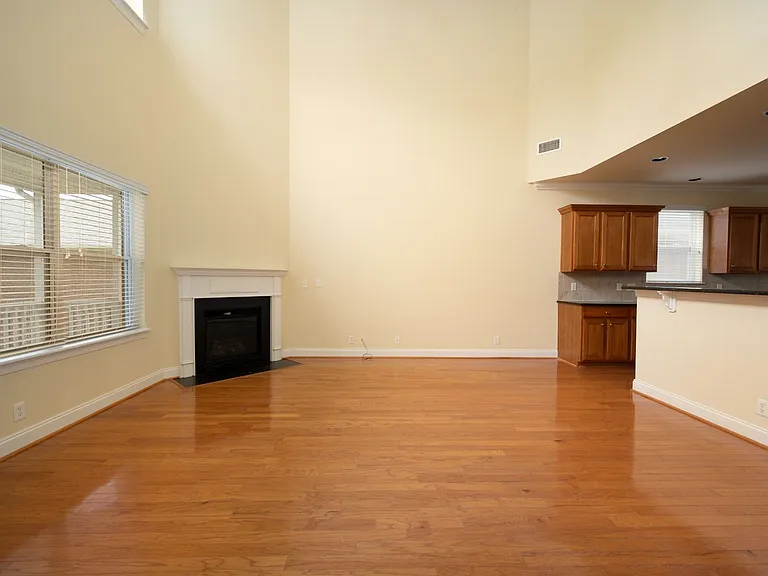 340 Wandering Cir — Photo 25