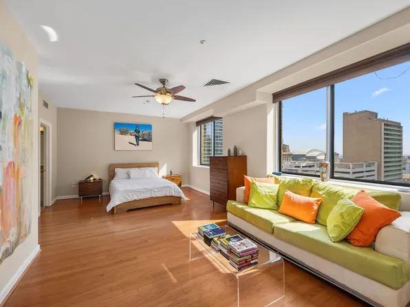 914 Main St Unit 1504, Houston, TX 77002