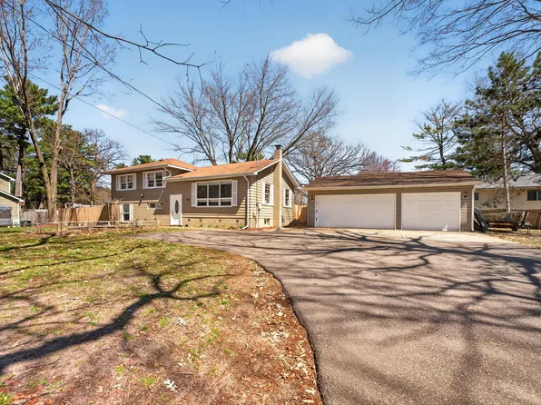 426 Dogwood Rd NE, East Bethel, MN 55092