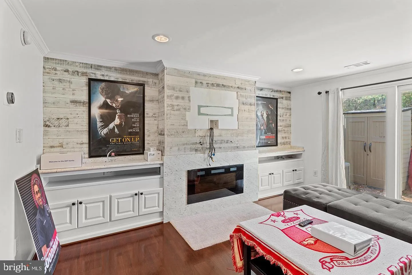 2 bed, 1.0 bath, 812 sqft, $1,800 — Photo 4